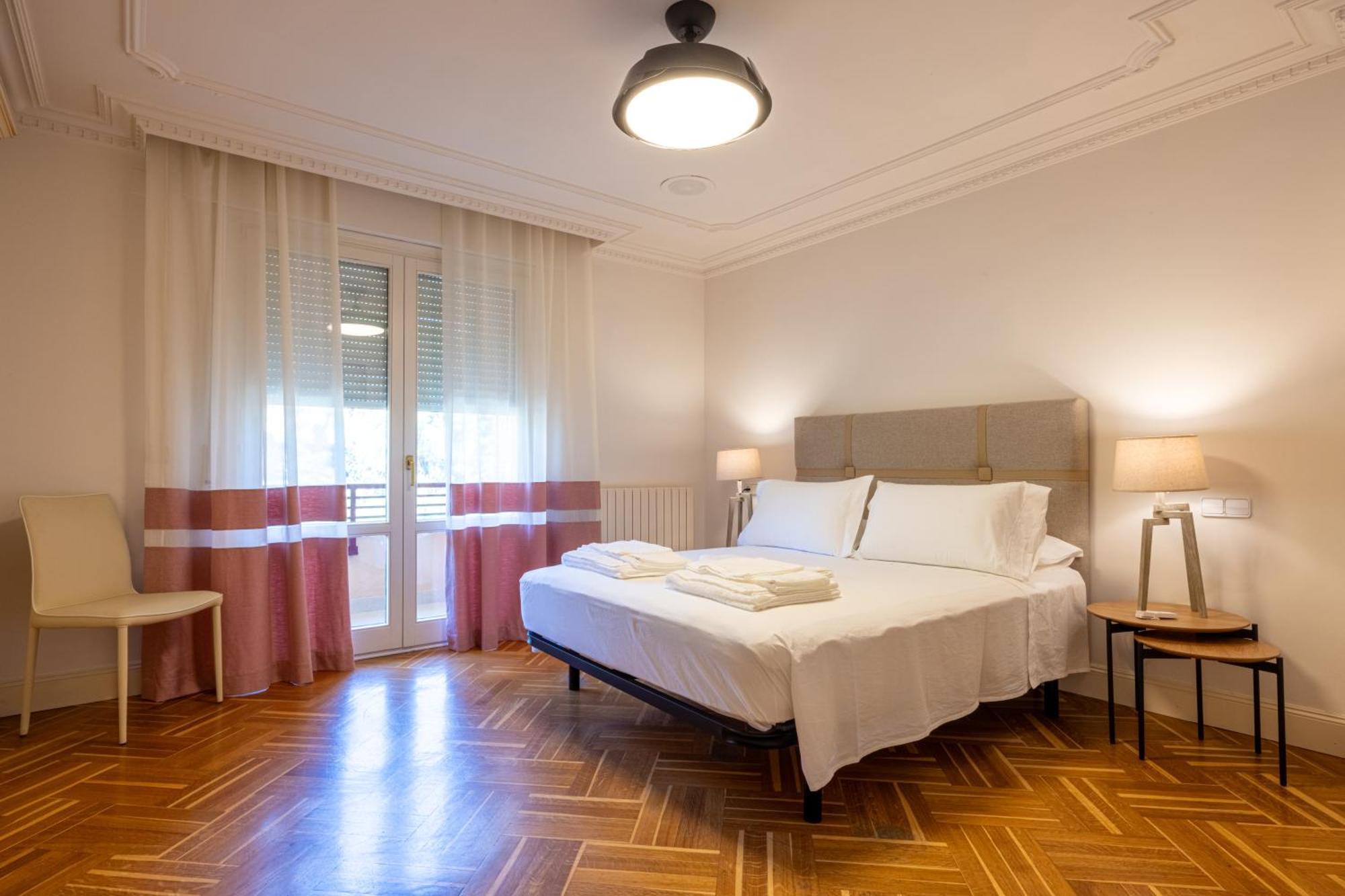 Willa Casa Con Piscina En El Centro Tudela Zewnętrze zdjęcie
